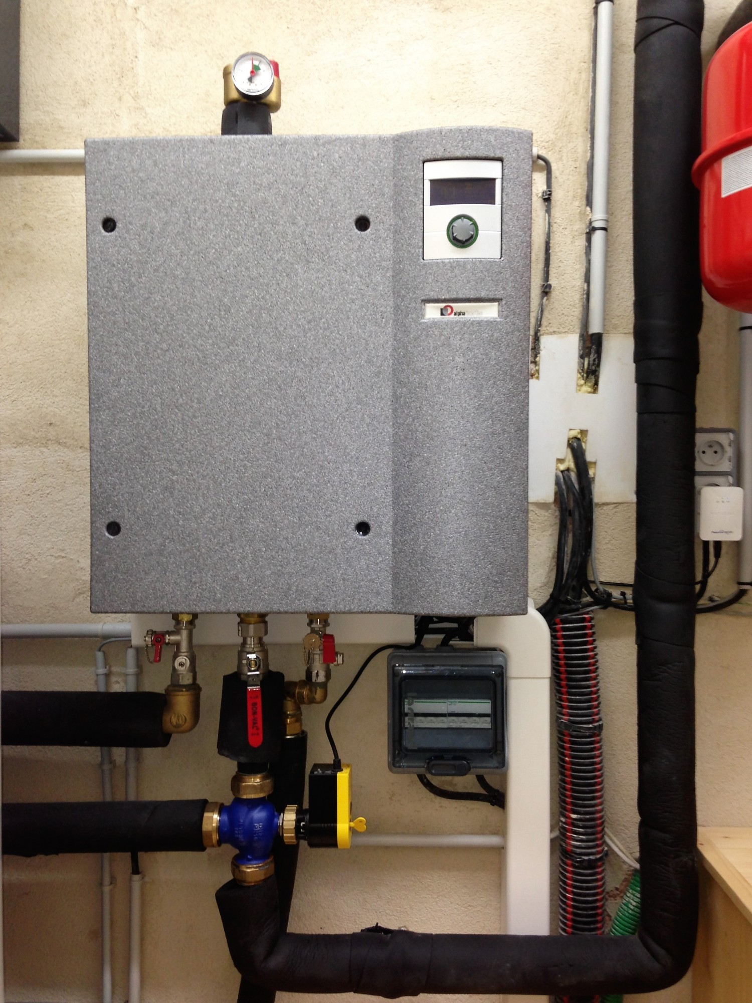 Installation pompe à chaleur Alpha Innotec ALIRA LWDR HMD2 à Bouc Bel Air