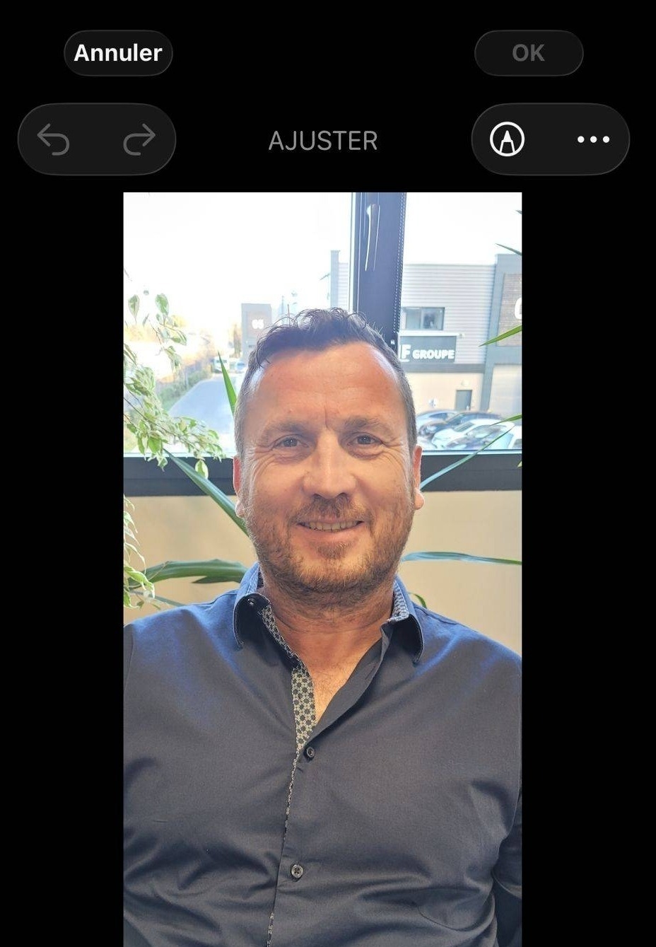 M.EXTIER Denis, dirigeant de la société