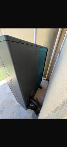 Pompe à chaleur Panasonic avec la reprise des raccordement