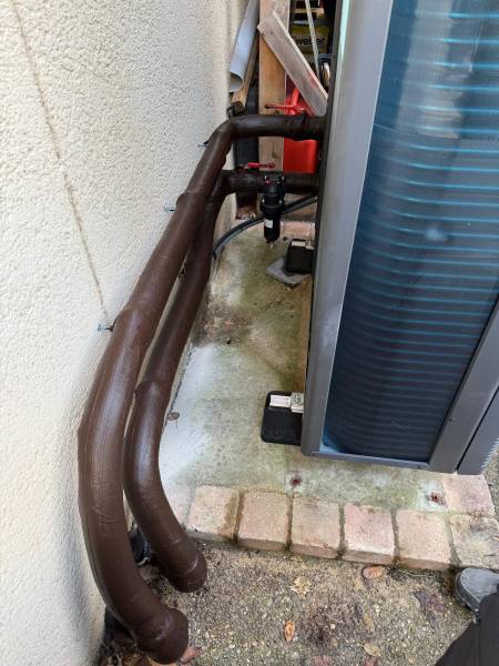 Reprise hydraulique avec une isolation de 19mm et une protection anti-UV