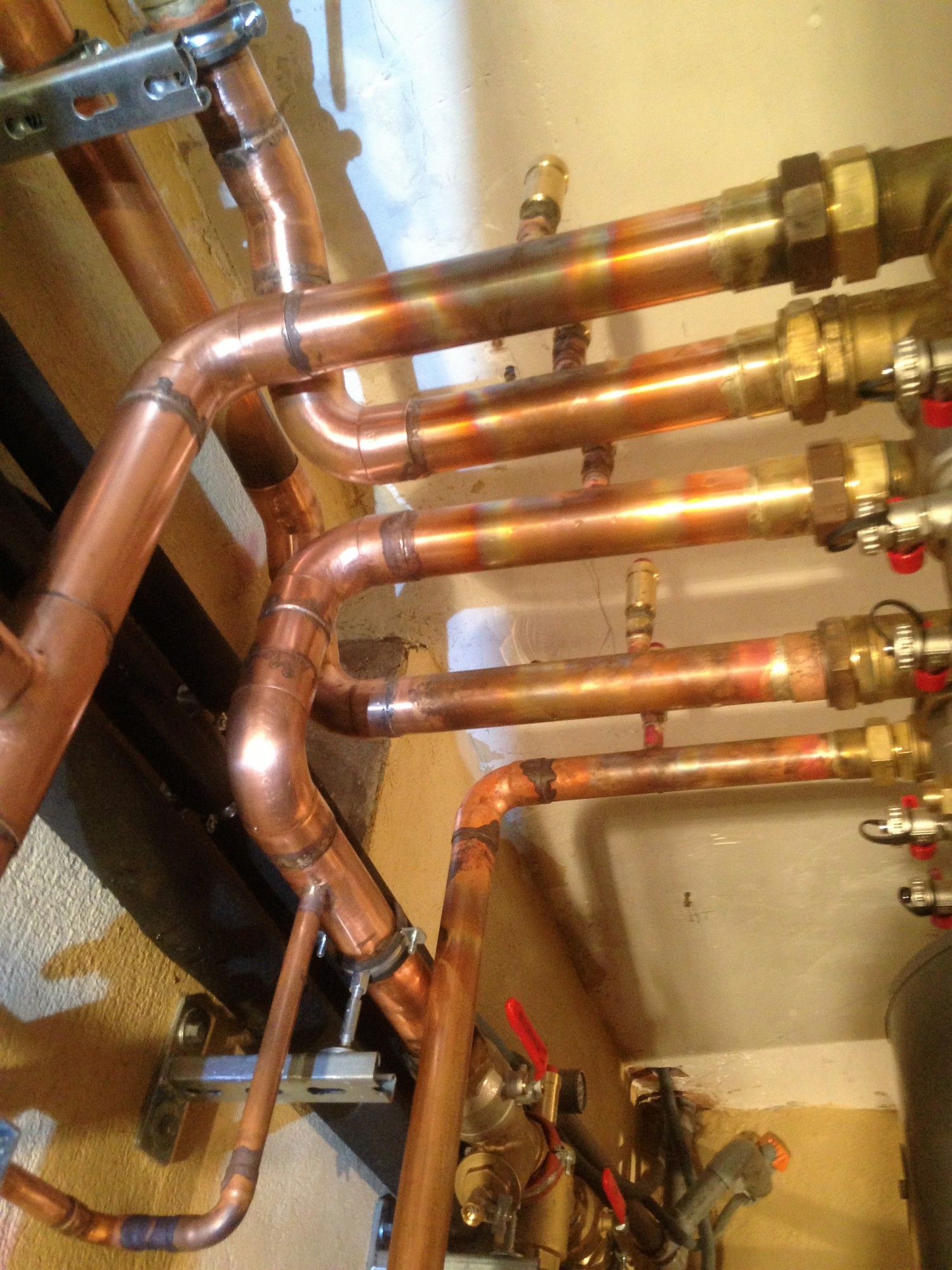 Installation pompe à chaleur géothermique ALPHA INNOTEC ALTERRA SWC 192 H3 à Luynes.