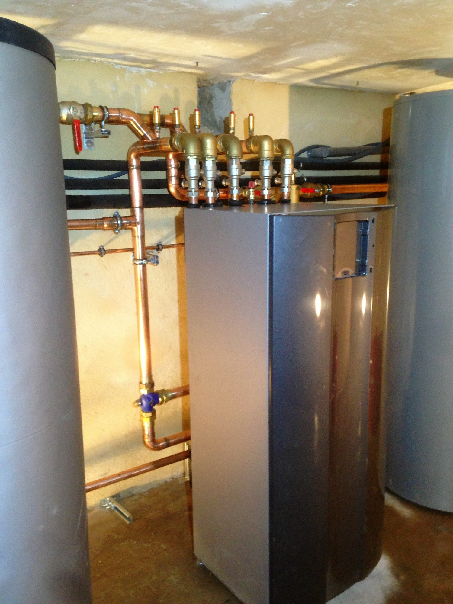 Installation pompe à chaleur géothermique ALPHA INNOTEC ALTERRA SWC 192 H3 à Luynes.